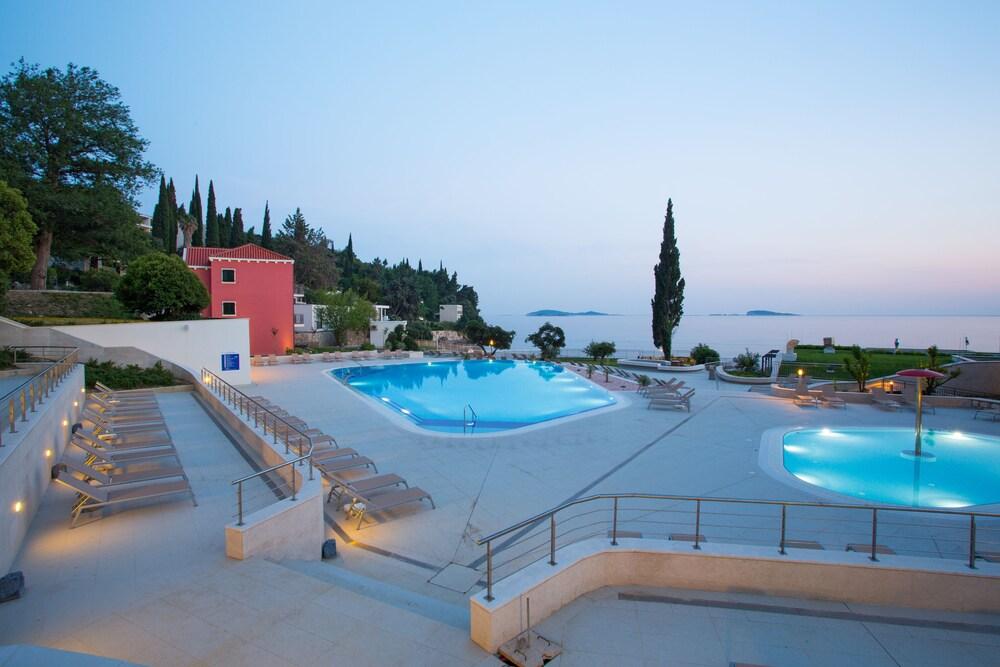 Hotel Mlini Dış mekan fotoğraf